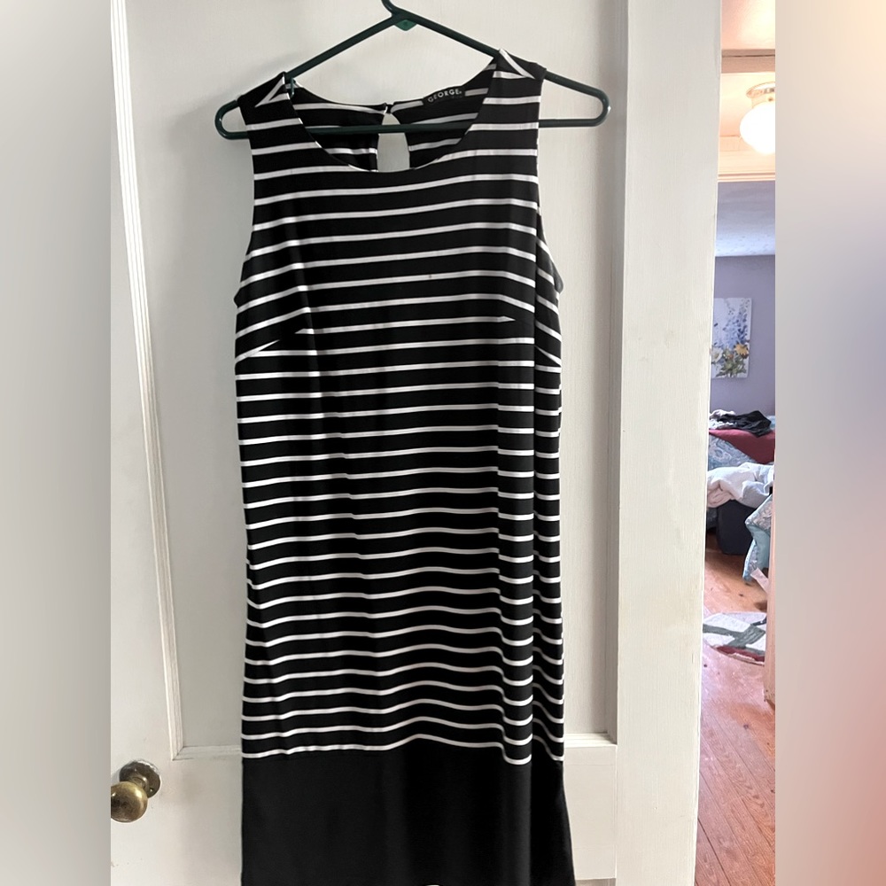 George sleeveless pullover dress